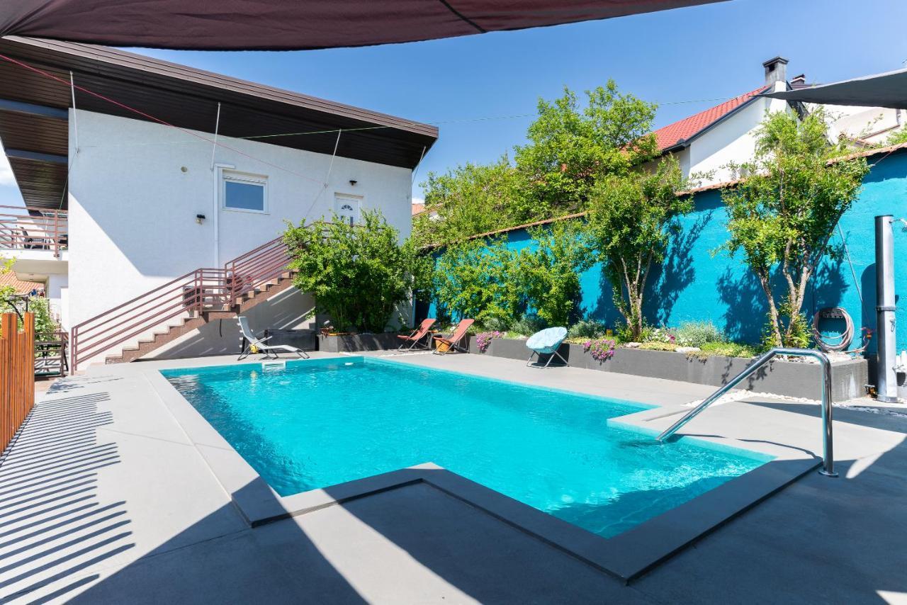 Pure Sky Apartments - With Pool Мостар Экстерьер фото