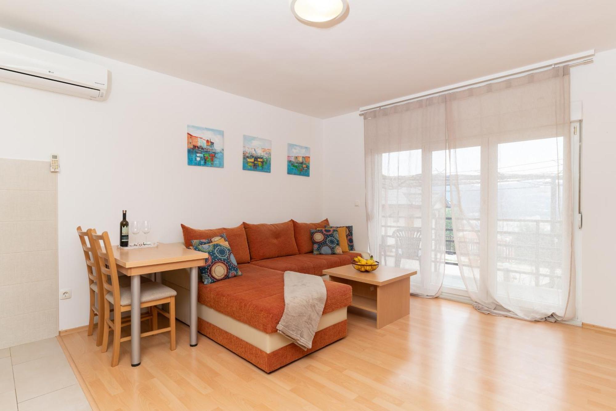 Pure Sky Apartments - With Pool Мостар Экстерьер фото